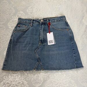 BDG Urban Outfitters Cut Off Denim Mini Skirt NWT Size Medium
